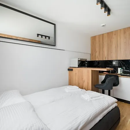 Praga Zgierska Modern By Bookinghost * Varšava