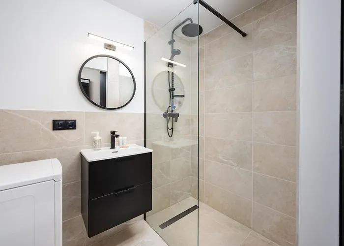 Praga Zgierska Modern By Bookinghost Апартаменты