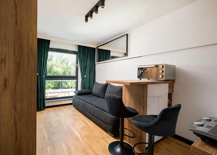 Praga Zgierska Modern By Bookinghost * Варшава