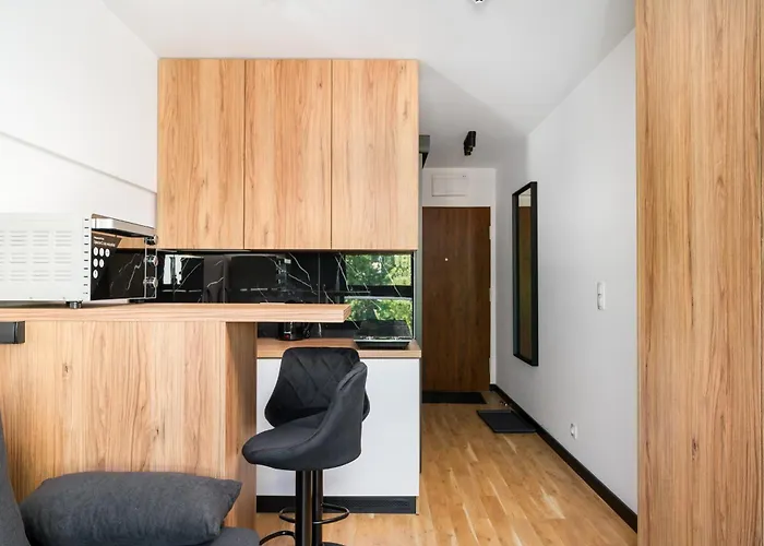 Praga Zgierska Modern By Bookinghost * Варшава