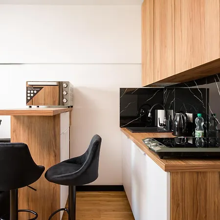 Praga Zgierska Modern Apartment Warsaw