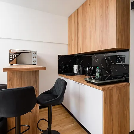 Praga Zgierska Modern By Bookinghost Apartman
